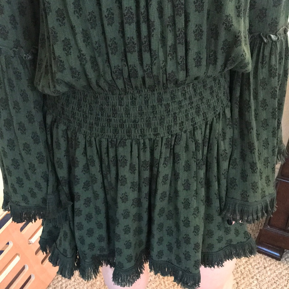 Dress - Picture 4 of 4